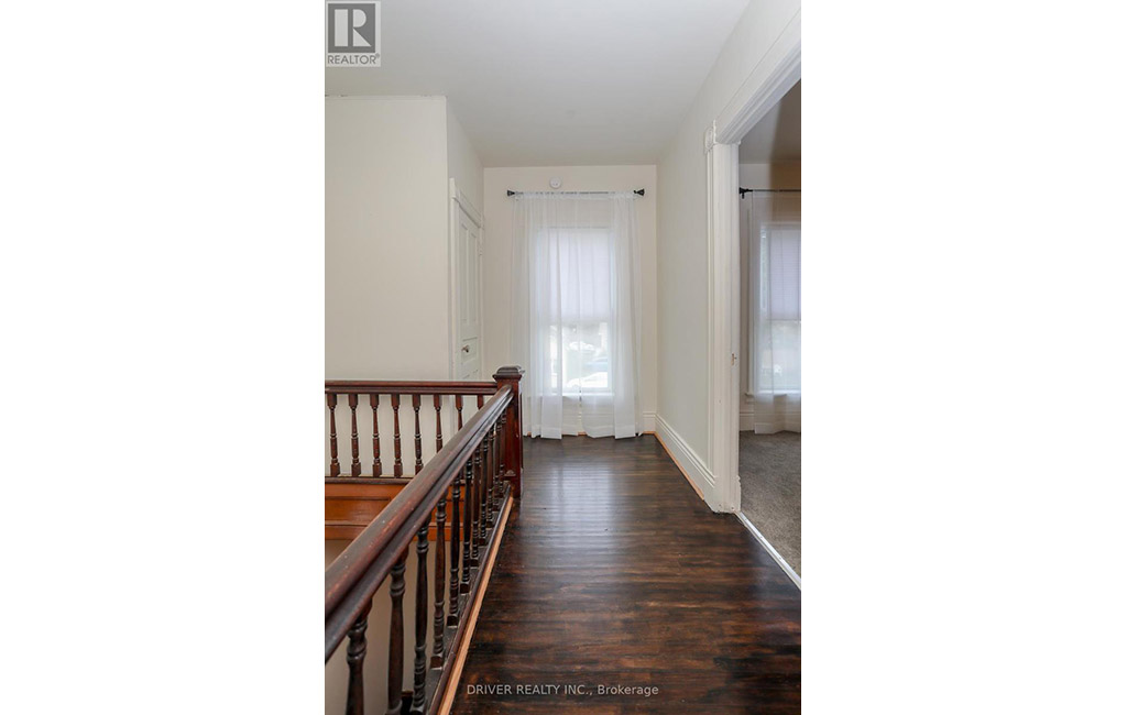 jenny mcmullin - driver realty brokerage sales representative