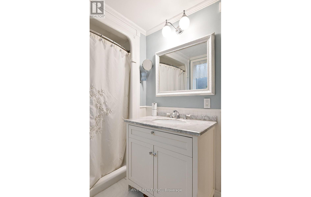 jenny mcmullin - driver realty brokerage sales representative