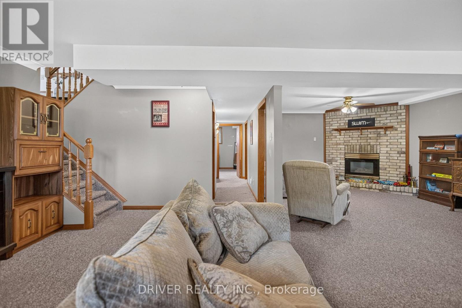 24 Hawthorne Crescent — Photo 020
