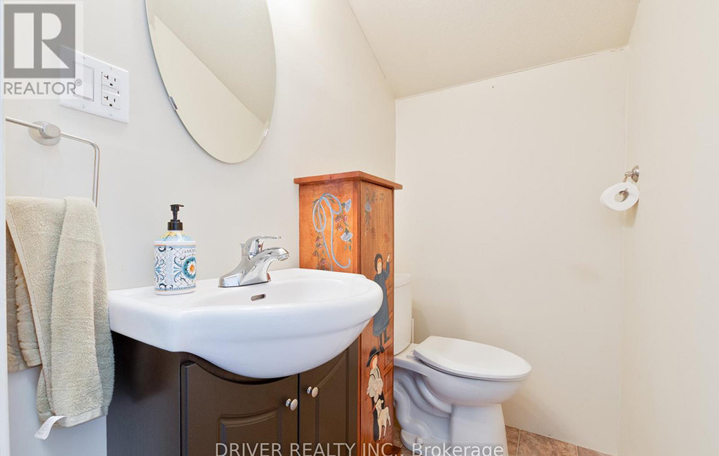 jenny mcmullin - driver realty brokerage sales representative